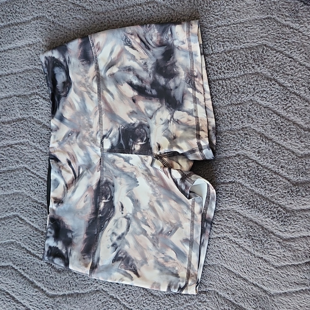 Marble Print Workout Spandex Shorts